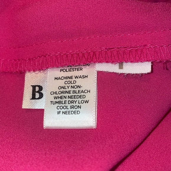 Loft - size small - pink - polyester top - EUC - Picture 5 of 8